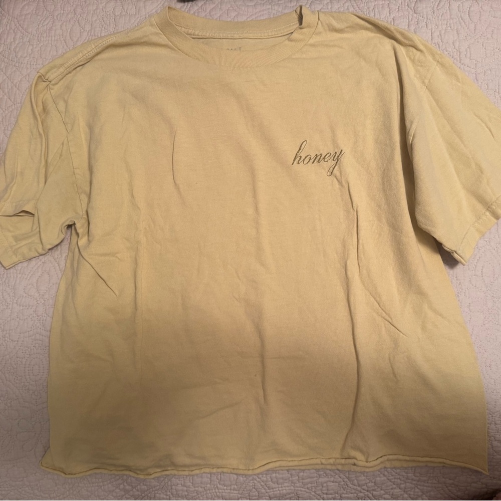 Brandy Melville Honey Short Sleeve Tee in Pale Yellow